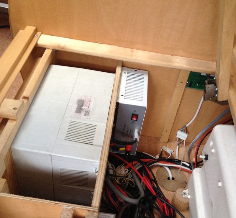 Replacing Bailey    12V Charger 20 Amp Transformer - Is This